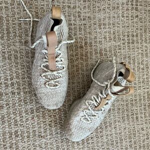 Nike Jordan Beige Knit Basketball Shoes